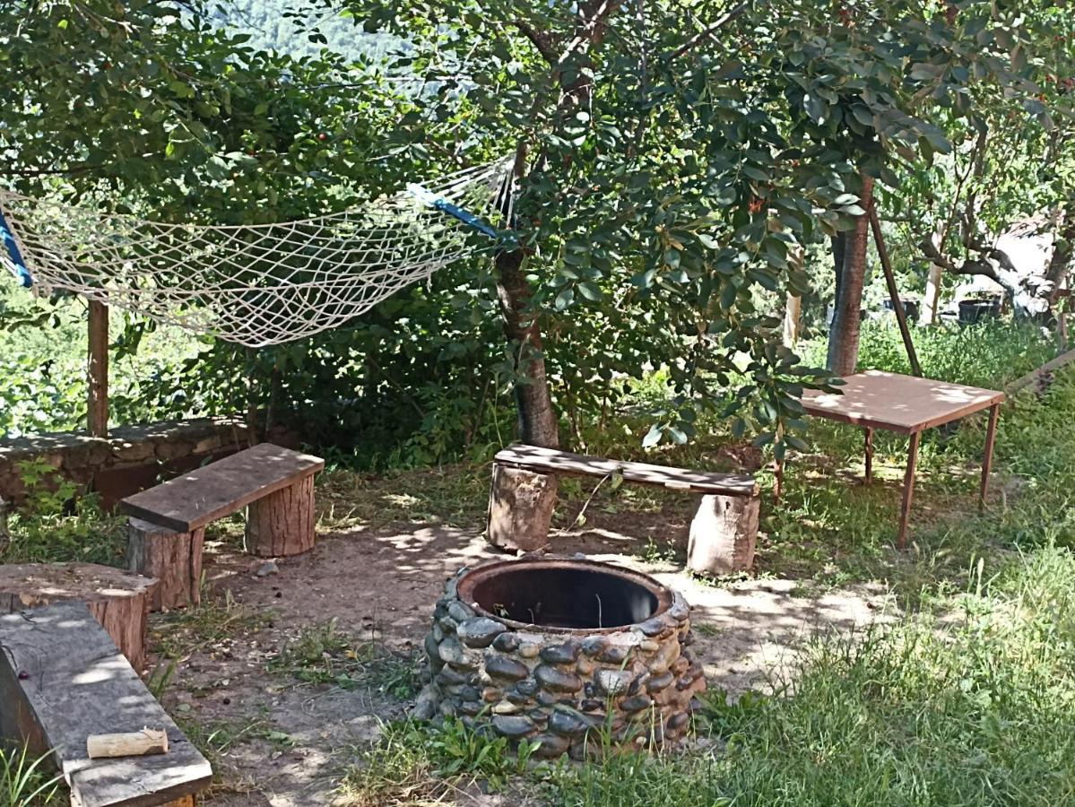 Green Garden إيجيفان المظهر الخارجي الصورة