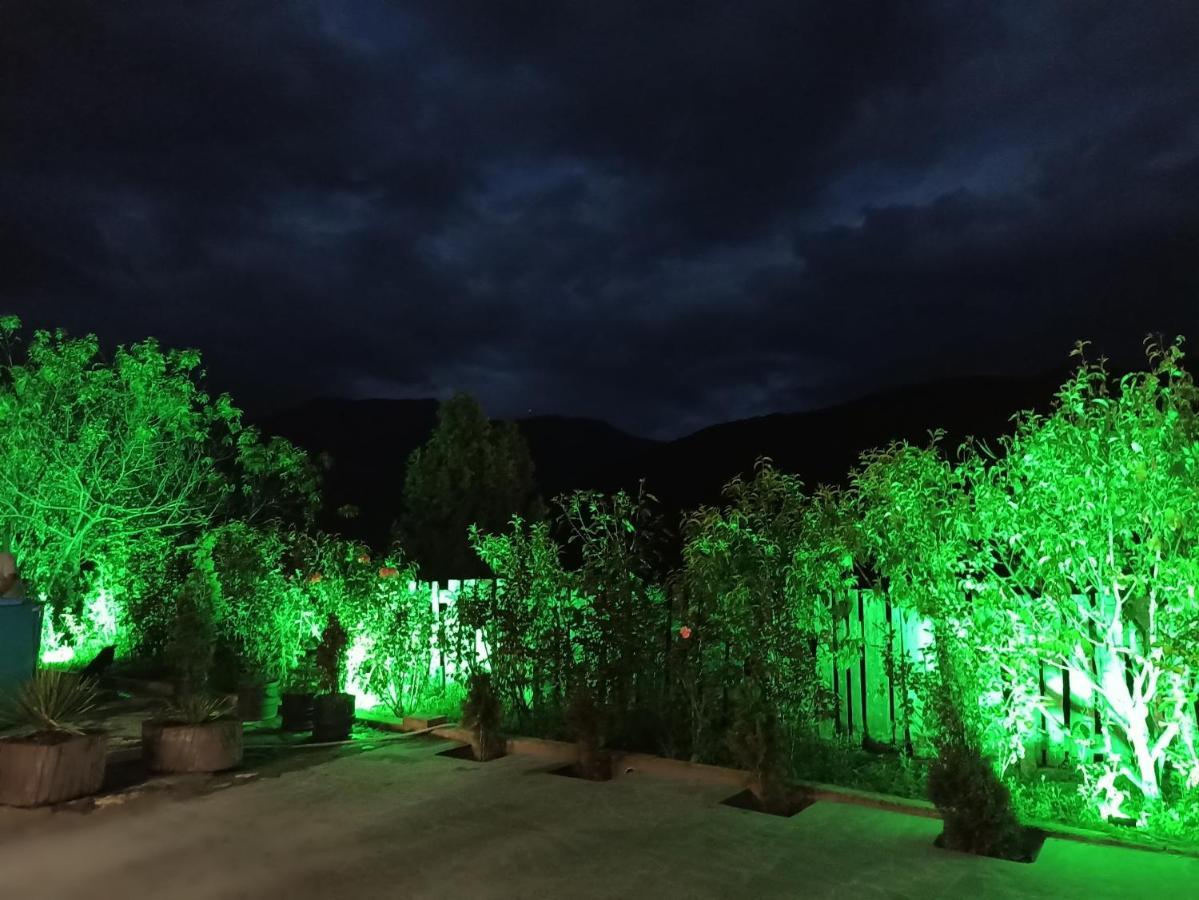 Green Garden إيجيفان المظهر الخارجي الصورة